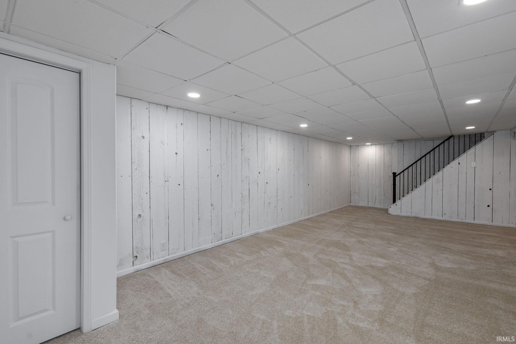 Elkhart, Indiana 46516, United States, 4 Bedrooms Bedrooms, ,3 BathroomsBathrooms,Residential,Active,202101