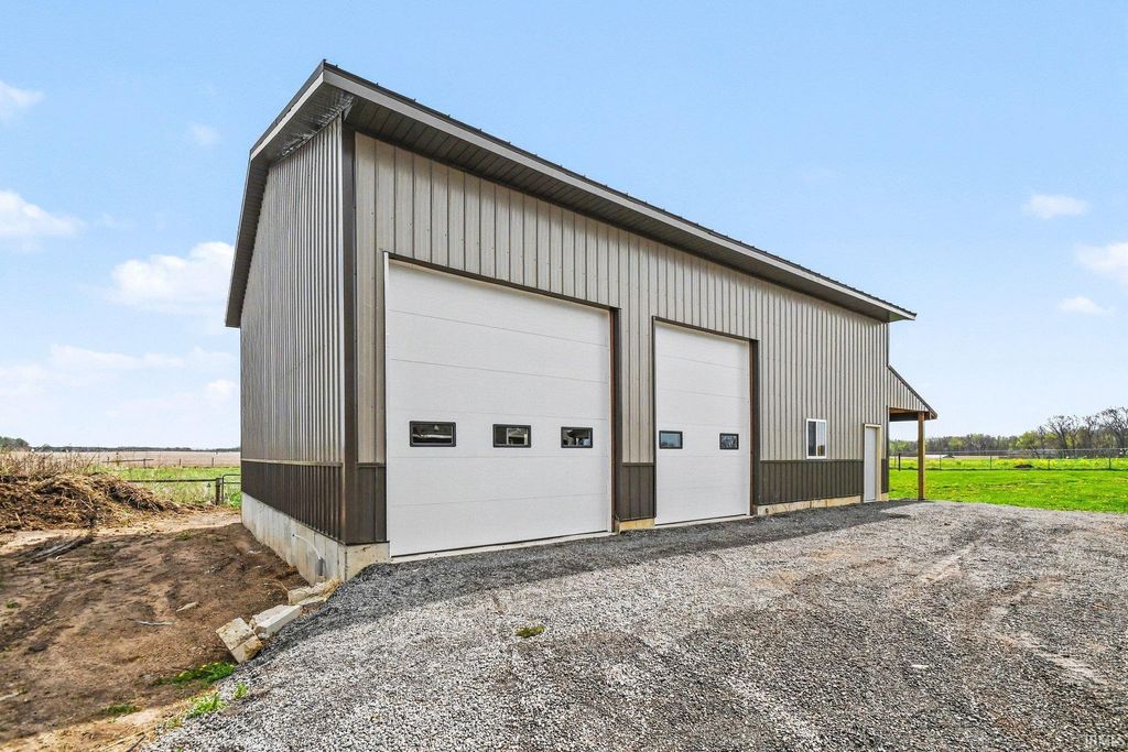 Photo of 8276 S 600 W Road, Claypool, IN 46510 (MLS # 202613808)