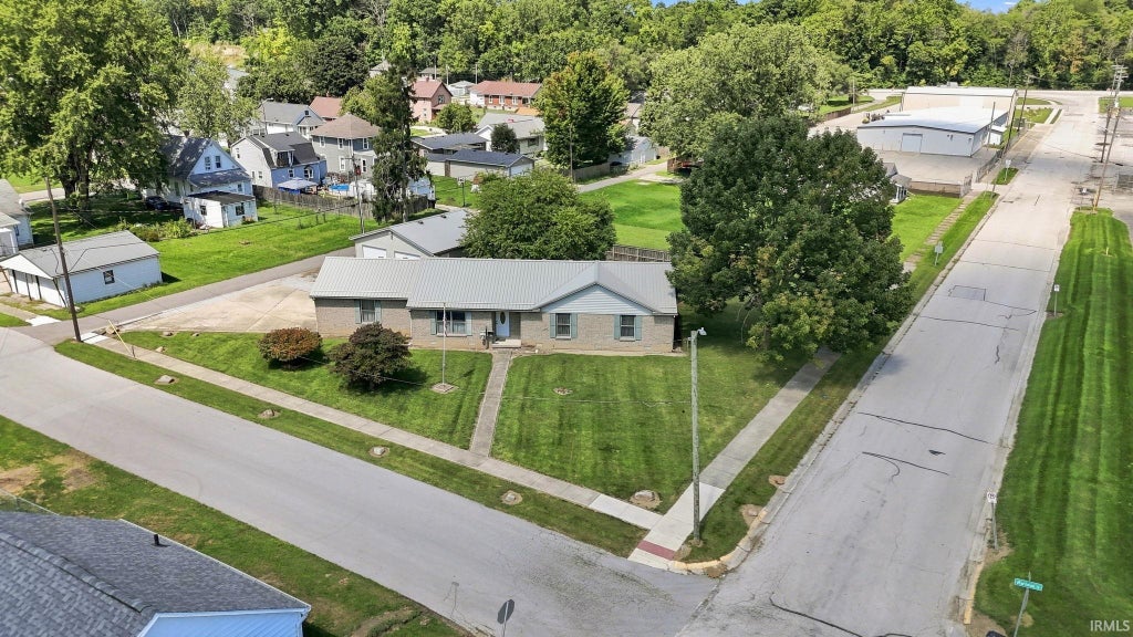 Photo of 1310 Swan Street, Huntington, IN 46750 (MLS # 202635744)