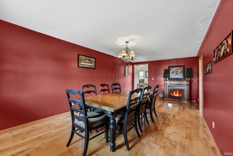 Tiny photo for 6875 W Maple Grove Road, Huntington, IN 46750 (MLS # 202642106)