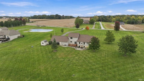 Tiny photo for 6875 W Maple Grove Road, Huntington, IN 46750 (MLS # 202642106)