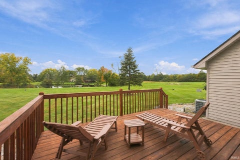 Tiny photo for 6875 W Maple Grove Road, Huntington, IN 46750 (MLS # 202642106)