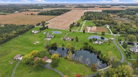Tiny photo for 6875 W Maple Grove Road, Huntington, IN 46750 (MLS # 202642106)
