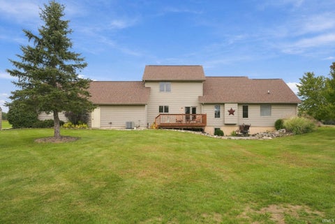 Tiny photo for 6875 W Maple Grove Road, Huntington, IN 46750 (MLS # 202642106)