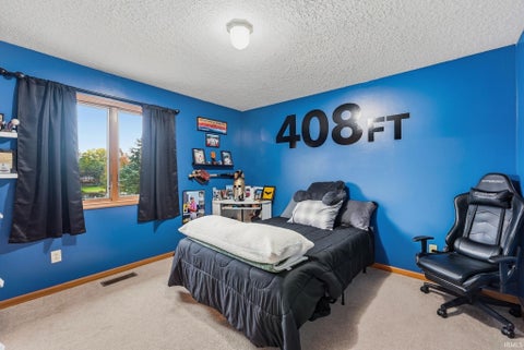 Tiny photo for 6875 W Maple Grove Road, Huntington, IN 46750 (MLS # 202642106)
