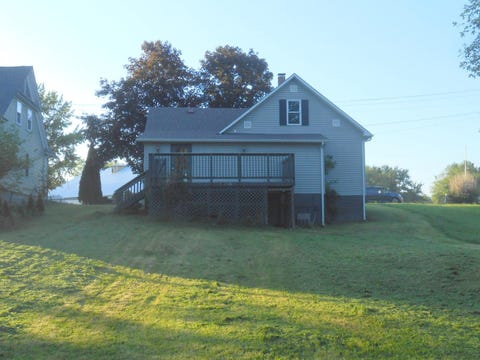 Tiny photo for 330 Jones Avenue, Warren, IN 46792 (MLS # 202620498)