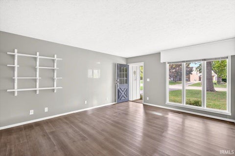 Tiny photo for 20 Chesapeake Court, Lafayette, IN 47909 (MLS # 202642381)