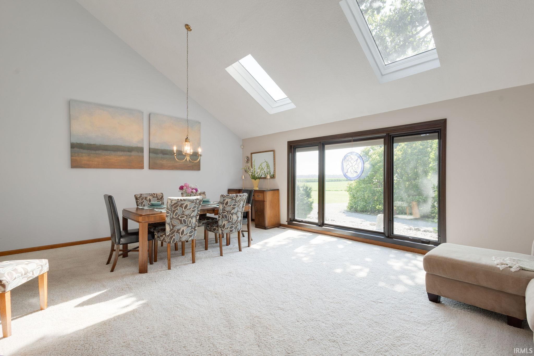 Mishawaka, Indiana 46544, United States, 5 Bedrooms Bedrooms, ,3 BathroomsBathrooms,Residential,Pending,214228