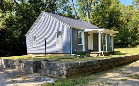 Photo of 808 W Ralston Drive, Bloomington, IN 47403 (MLS # 202636370)