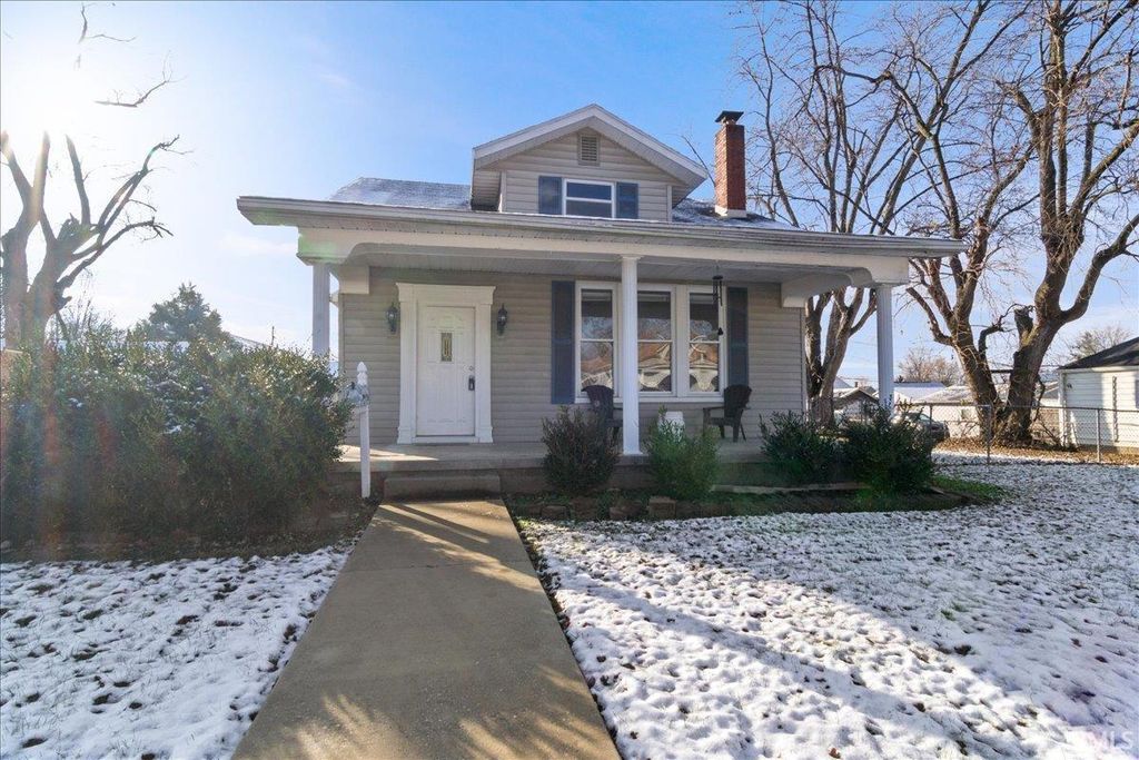 Photo of 3008 Edgewood Drive, Evansville, IN 47712 (MLS # 202548893)