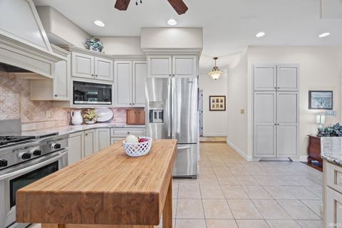 Tiny photo for 864 Commodores Circle, Lafayette, IN 47909 (MLS # 202609559)