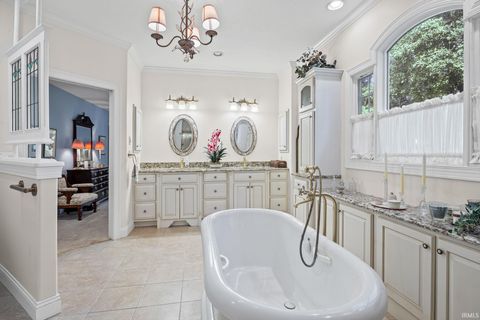 Tiny photo for 864 Commodores Circle, Lafayette, IN 47909 (MLS # 202609559)