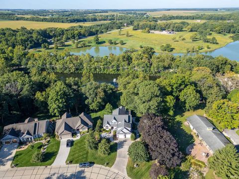 Tiny photo for 864 Commodores Circle, Lafayette, IN 47909 (MLS # 202609559)