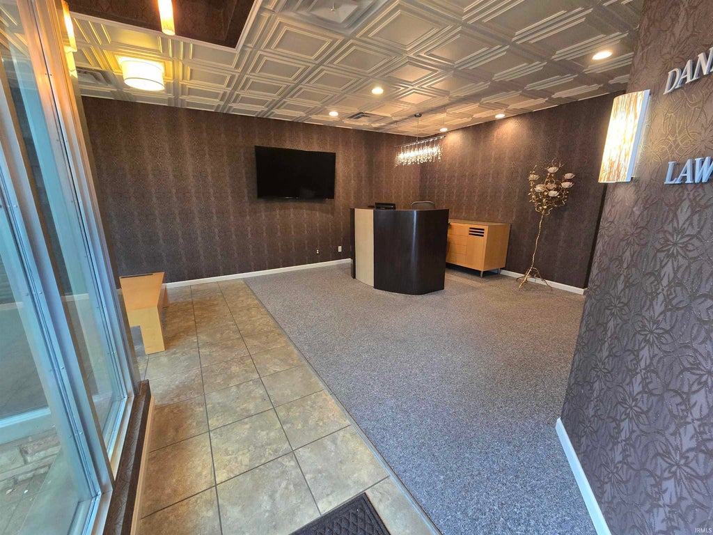 Photo of 62 Public Square Square, Salem, IN 47167 (MLS # 202630297)