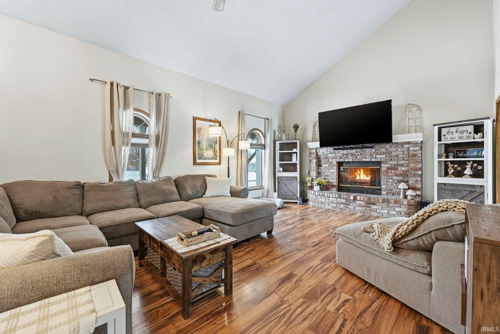 Photo of 3035 Cherokee Run, New Haven, IN 46774 (MLS # 202603862)