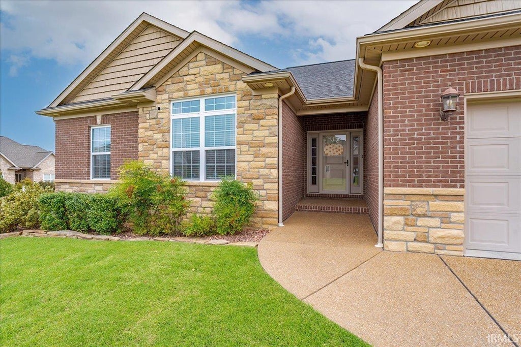 Photo of 3411 Takara Drive, Evansville, IN 47715 (MLS # 202639616)