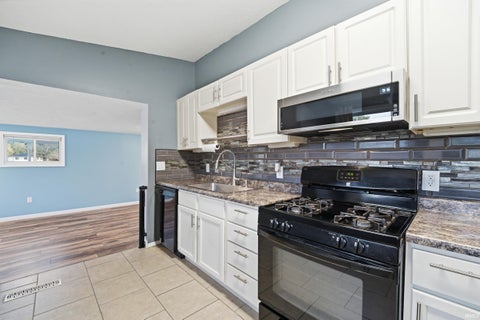 Tiny photo for 2549 Cambridge Road, Lafayette, IN 47909 (MLS # 202637671)