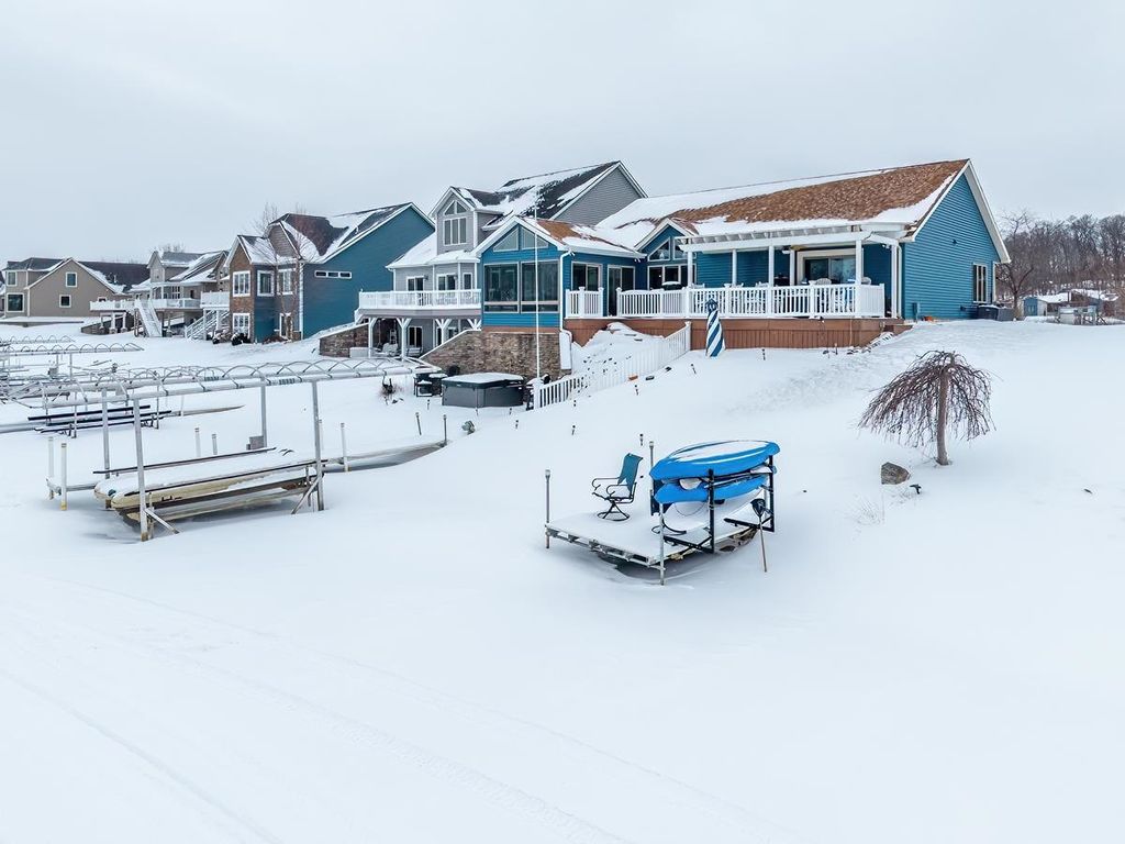 Photo of 255 Lane 270 Hamilton Lk Lk, Hamilton, IN 46742 (MLS # 202601921)