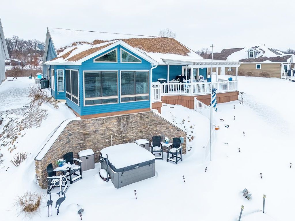 Photo of 255 Lane 270 Hamilton Lk Lk, Hamilton, IN 46742 (MLS # 202601921)