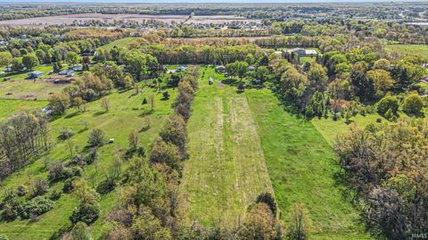 Tiny photo for 51837 Mayflower Road, South Bend, IN 46628 (MLS # 202613034)