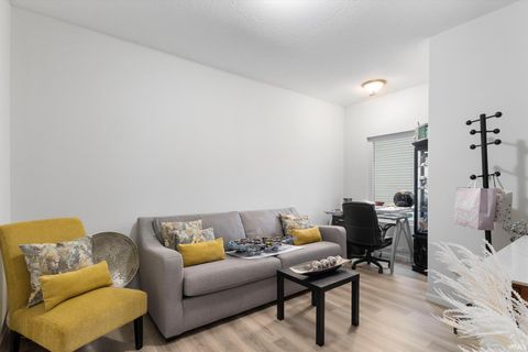 Tiny photo for 2507 Tigers Trail, Decatur, IN 46733 (MLS # 202612555)