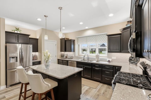 Tiny photo for 2880 Farrah Crossing, Fort Wayne, IN 46818 (MLS # 202637786)