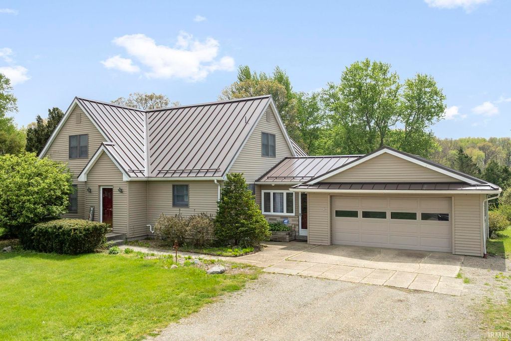 Photo of 26908 State Road 2 Highway, South Bend, IN 46619 (MLS # 202615626)