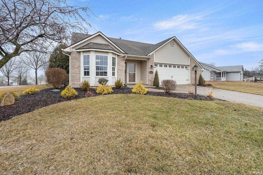 Photo of 8907 Goshawk Lane, Fort Wayne, IN 46825 (MLS # 202607434)