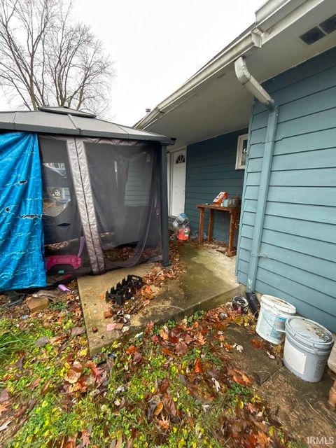 Tiny photo for 1607 E 36Th Street, Marion, IN 46953 (MLS # 202542326)