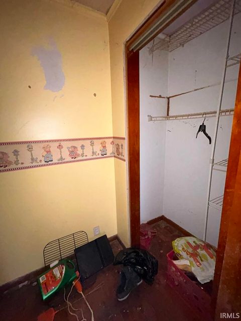 Tiny photo for 1607 E 36Th Street, Marion, IN 46953 (MLS # 202542326)