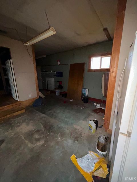 Tiny photo for 1607 E 36Th Street, Marion, IN 46953 (MLS # 202542326)