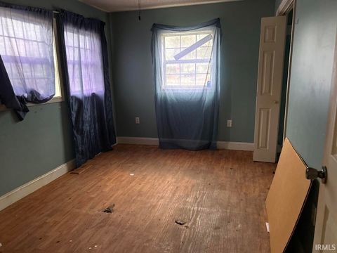 Tiny photo for 1607 E 36Th Street, Marion, IN 46953 (MLS # 202542326)