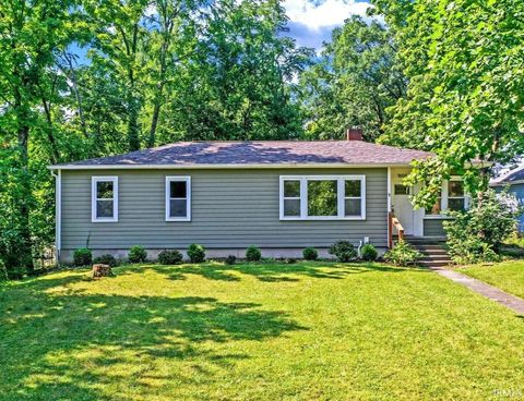 Photo of 1604 E University Drive, Bloomington, IN 47401 (MLS # 202608311)