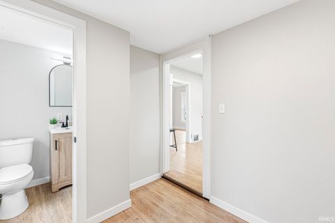 Tiny photo for 1434 E 4th Street, Mishawaka, IN 46544 (MLS # 202612061)