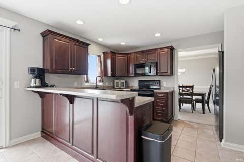 Tiny photo for 1125 Coral Isle Cove, Fort Wayne, IN 46845 (MLS # 202620965)
