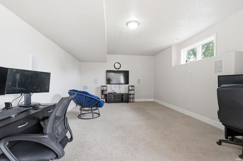 Tiny photo for 1125 Coral Isle Cove, Fort Wayne, IN 46845 (MLS # 202620965)