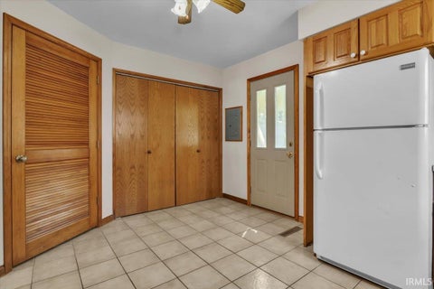 Tiny photo for 712 Windsor Avenue, Evansville, IN 47720 (MLS # 202638877)