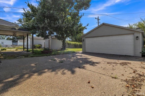 Tiny photo for 712 Windsor Avenue, Evansville, IN 47720 (MLS # 202638877)