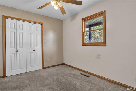 Tiny photo for 712 Windsor Avenue, Evansville, IN 47720 (MLS # 202638877)
