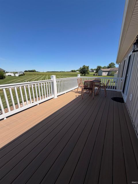 Tiny photo for 724 W Aspen Drive, Haubstadt, IN 47639 (MLS # 202618589)
