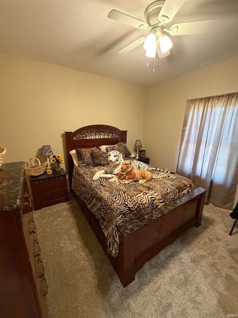 Tiny photo for 724 W Aspen Drive, Haubstadt, IN 47639 (MLS # 202618589)