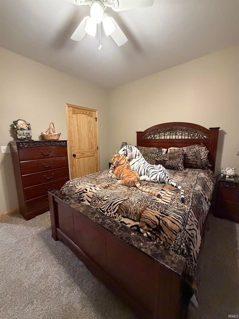 Tiny photo for 724 W Aspen Drive, Haubstadt, IN 47639 (MLS # 202618589)