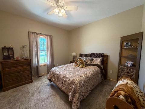 Tiny photo for 724 W Aspen Drive, Haubstadt, IN 47639 (MLS # 202618589)