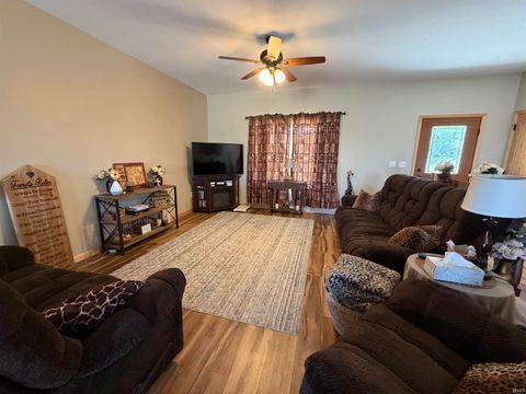 Tiny photo for 724 W Aspen Drive, Haubstadt, IN 47639 (MLS # 202618589)
