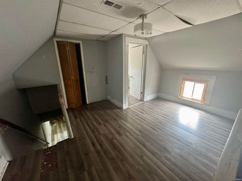 Tiny photo for 615 N Third Avenue, Evansville, IN 47710 (MLS # 202612565)