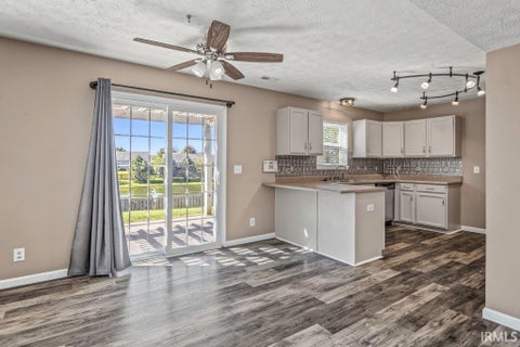 Tiny photo for 617 Elijah Street, West Lafayette, IN 47906 (MLS # 202640868)