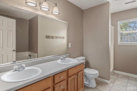 Tiny photo for 617 Elijah Street, West Lafayette, IN 47906 (MLS # 202640868)