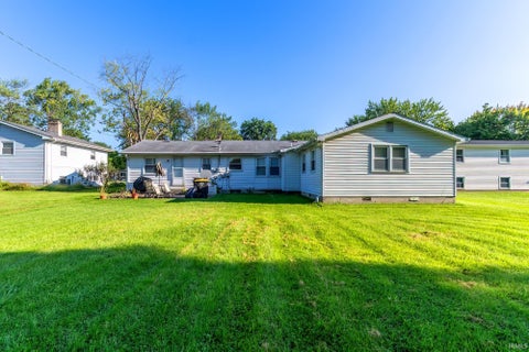 Tiny photo for 6632 Clovercrest Drive, Fort Wayne, IN 46815 (MLS # 202635608)