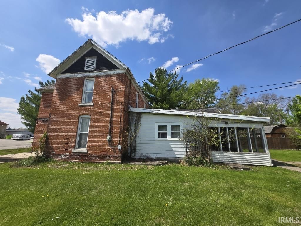 Photo of 121 E North A Street, Gas City, IN 46933 (MLS # 202614788)