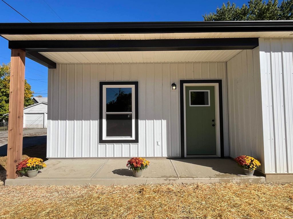 Photo of 508 N Cherry Street, Hartford City, IN 47348 (MLS # 202600679)